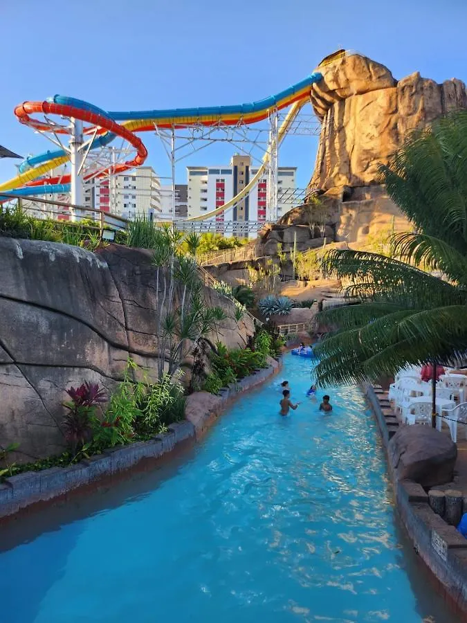 Hotel Spazzio Diroma Com Acesso Ao Acqua Park, Caldas Novas